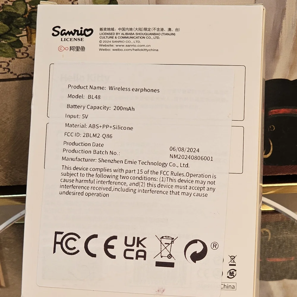 G329 Sanrio Hello Kitty Licensed Wireless Bluetooth Earphones, (NIB)
